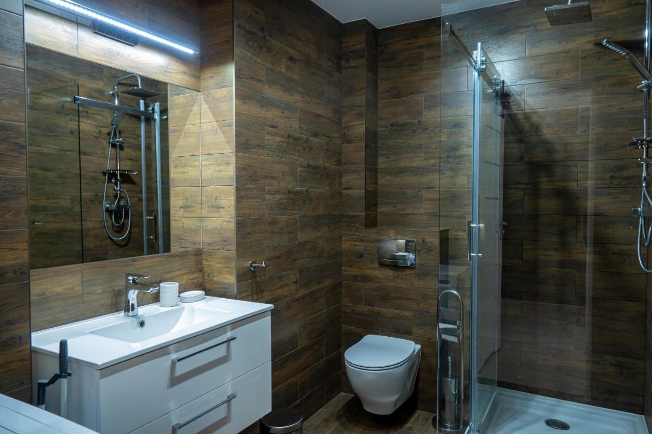 Apartament Przy Parku Z Duzym Tarasem ,Prywatny Parking Apartment Świnoujście Екстериор снимка